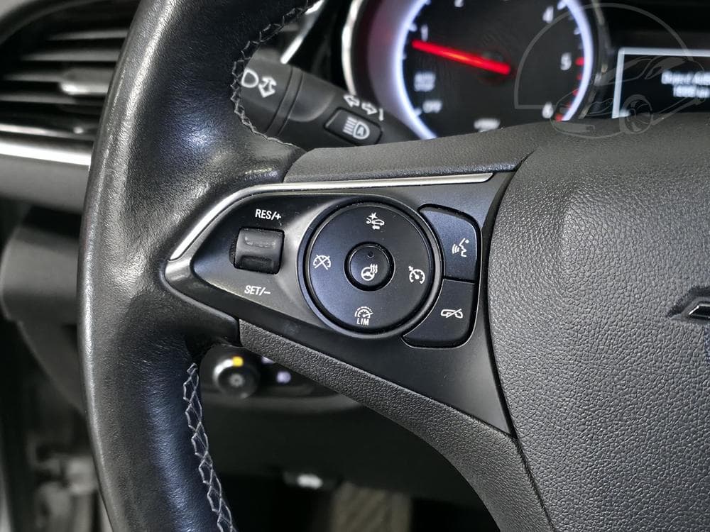 2021 Opel INSIGNIA - 18