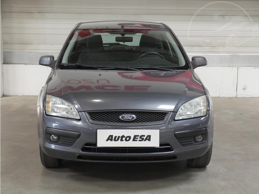 2005 Ford FOCUS - 3