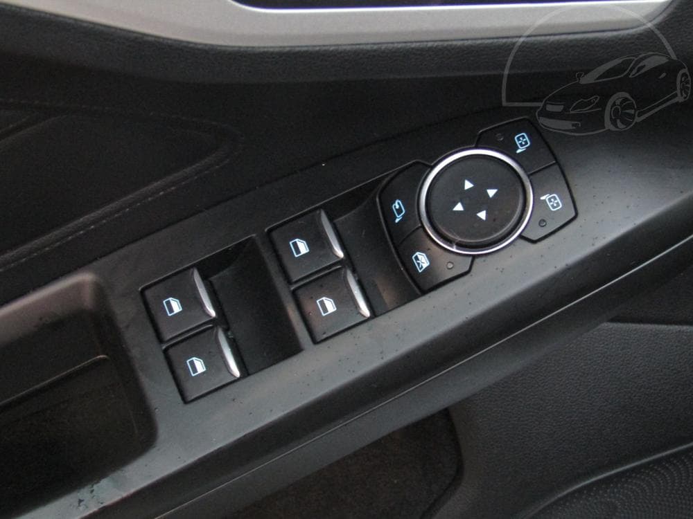 2020 Ford Focus - 11