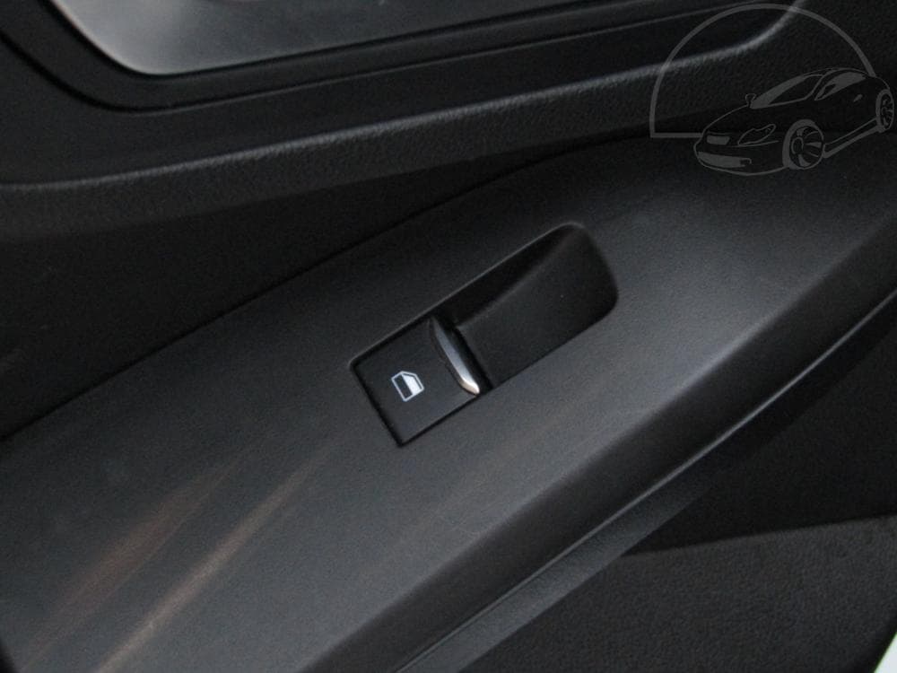 2020 Ford Focus - 12