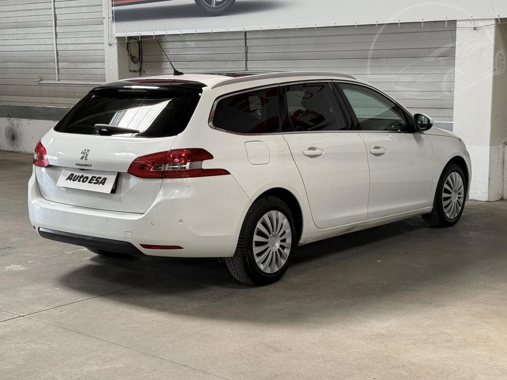 2017 Peugeot 308 - 6
