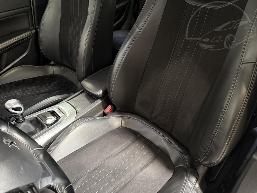 2017 Peugeot 308 - 9