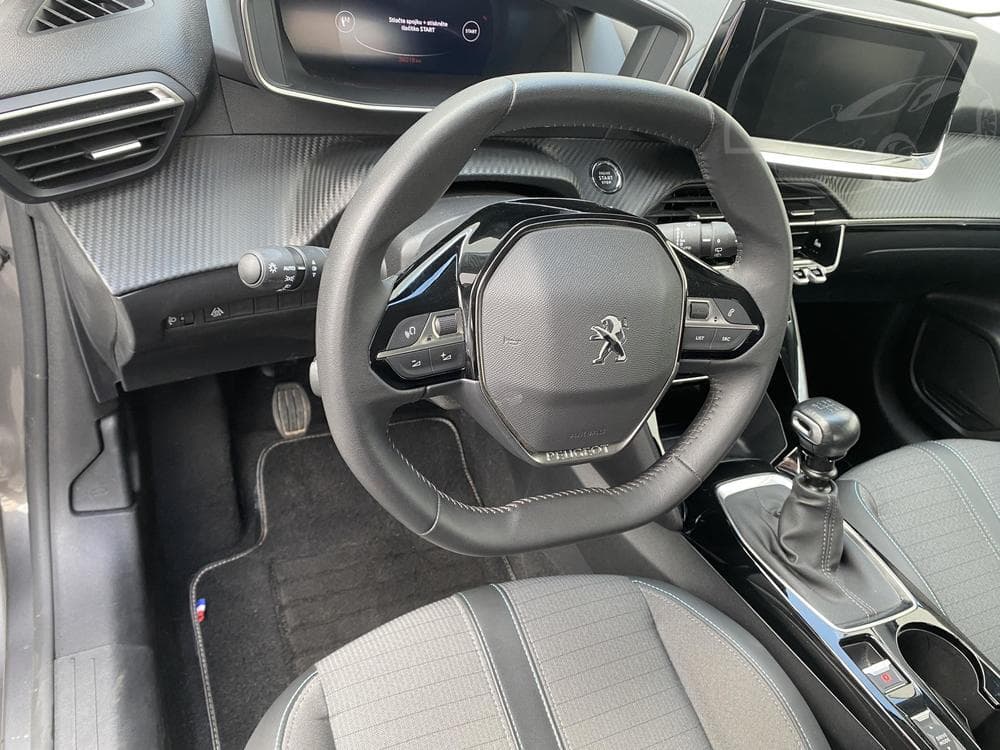 2023 Peugeot 208 - 12