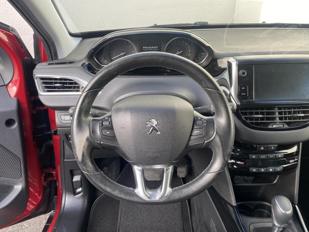 2016 Peugeot 2008 - 11