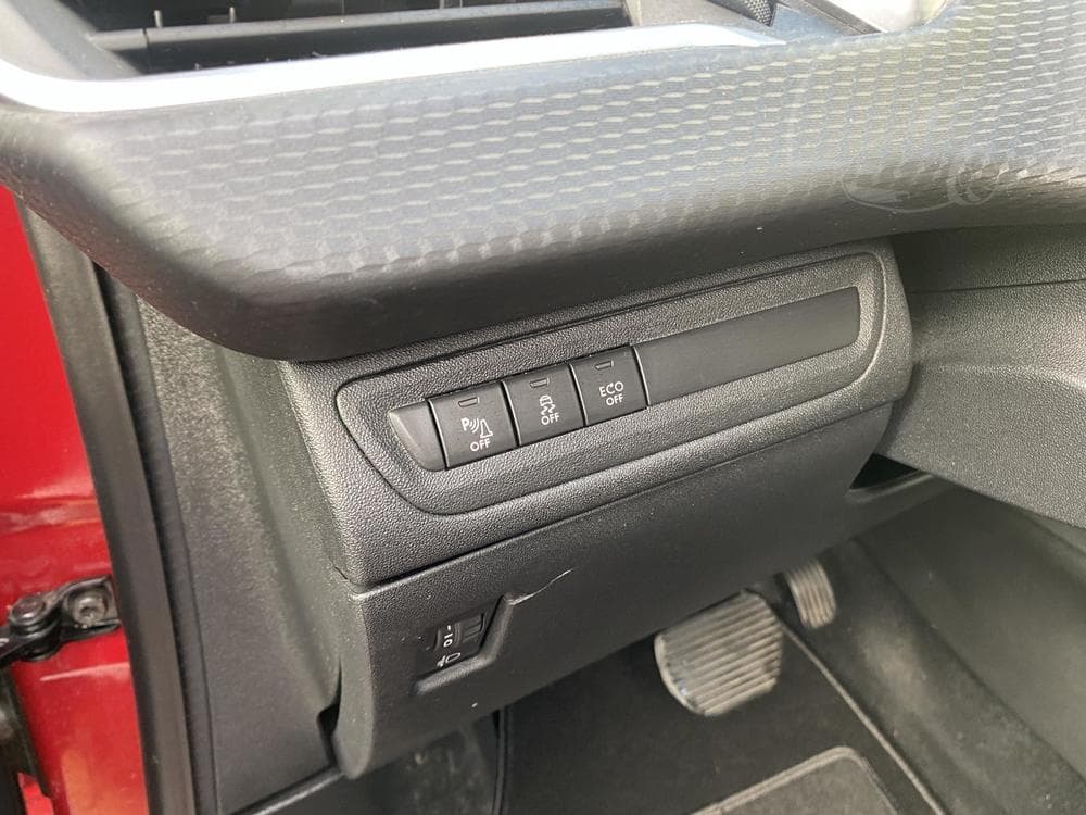 2016 Peugeot 2008 - 15