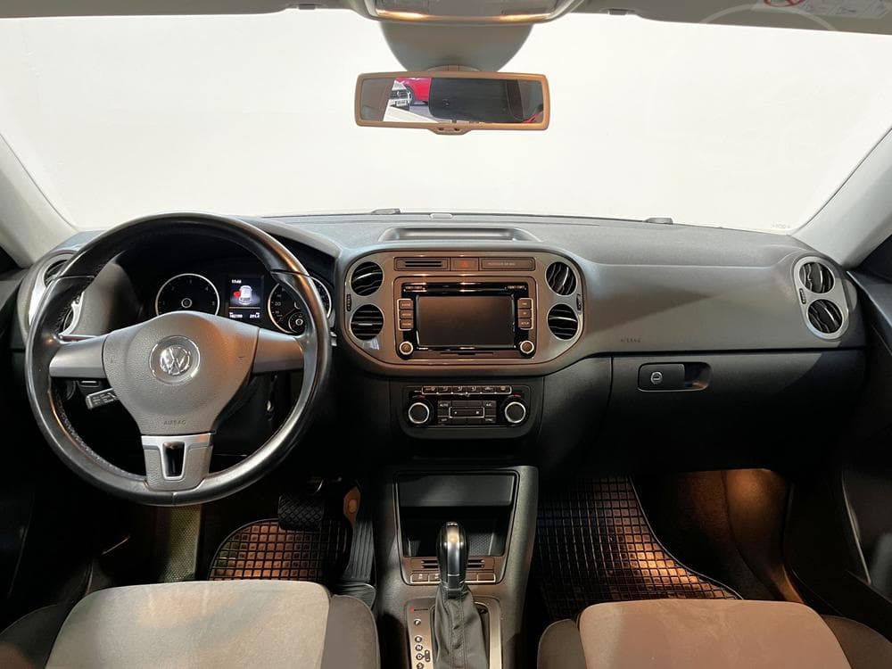 2015 Volkswagen TIGUAN - 8