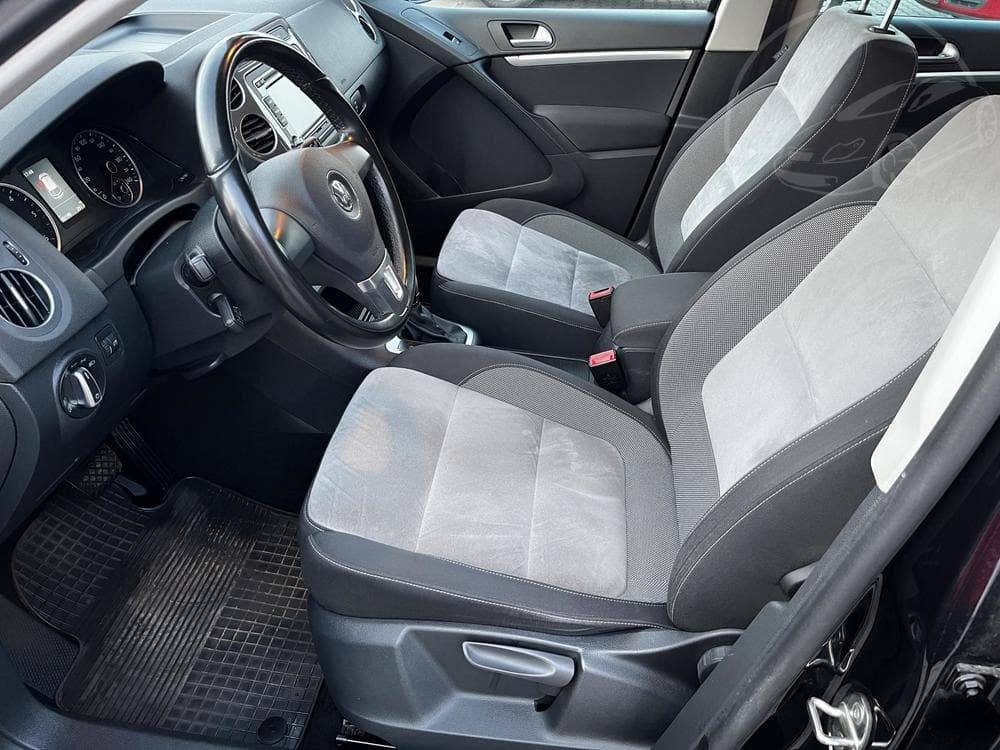 2015 Volkswagen TIGUAN - 9