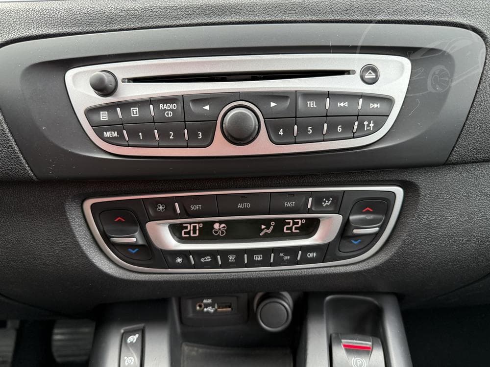 2010 Renault SCENIC - 57