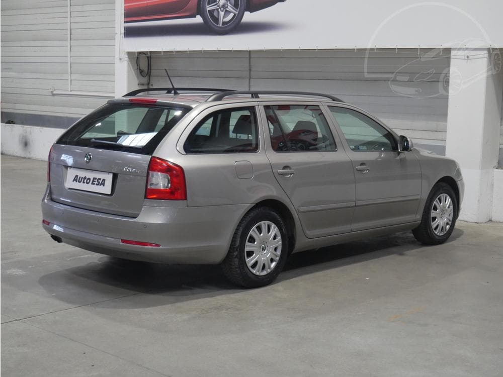 2011 Škoda OCTAVIA - 11