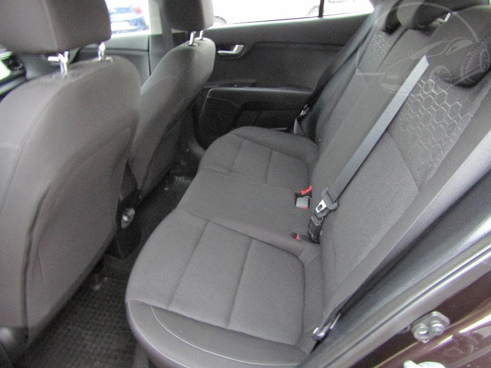 2019 Kia RIO - 28