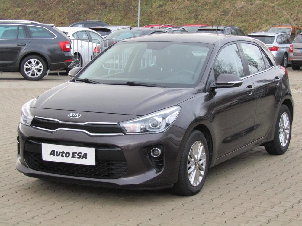 2019 Kia RIO - 4