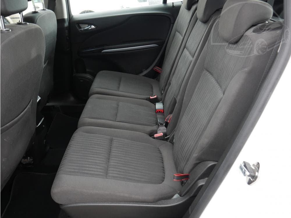 2016 Opel ZAFIRA - 10