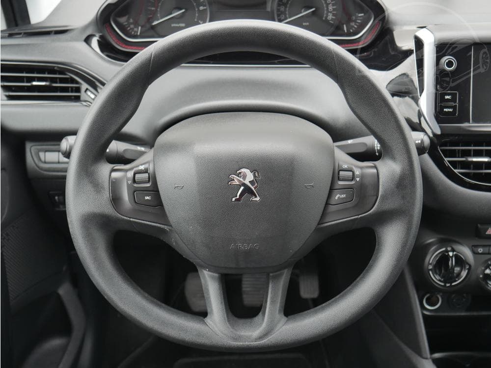 2015 Peugeot 208 - 21