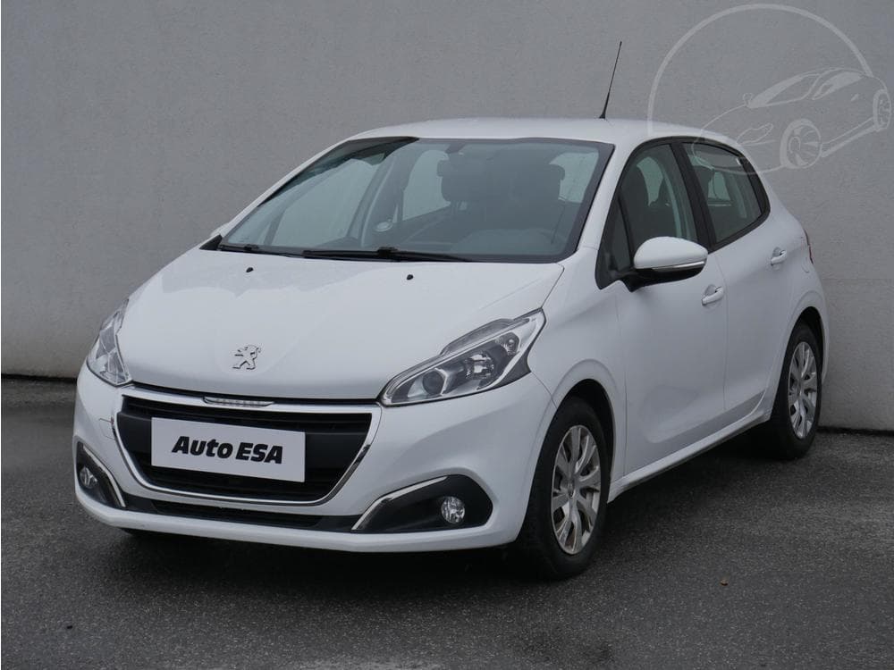 2015 Peugeot 208 - 5