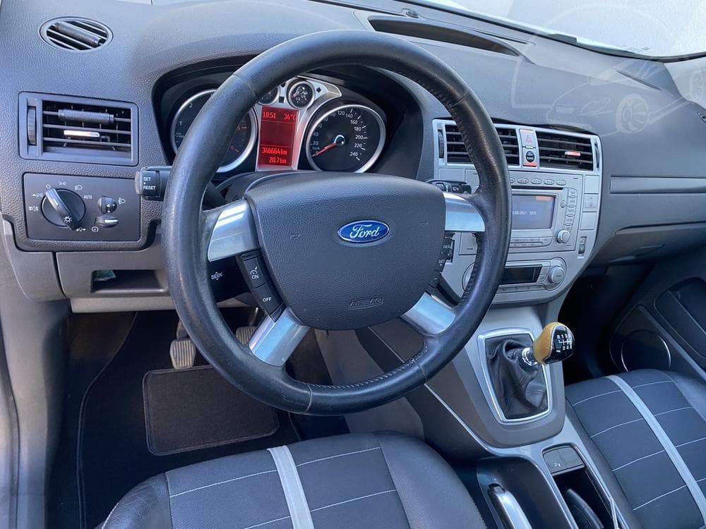 2009 Ford KUGA - 12