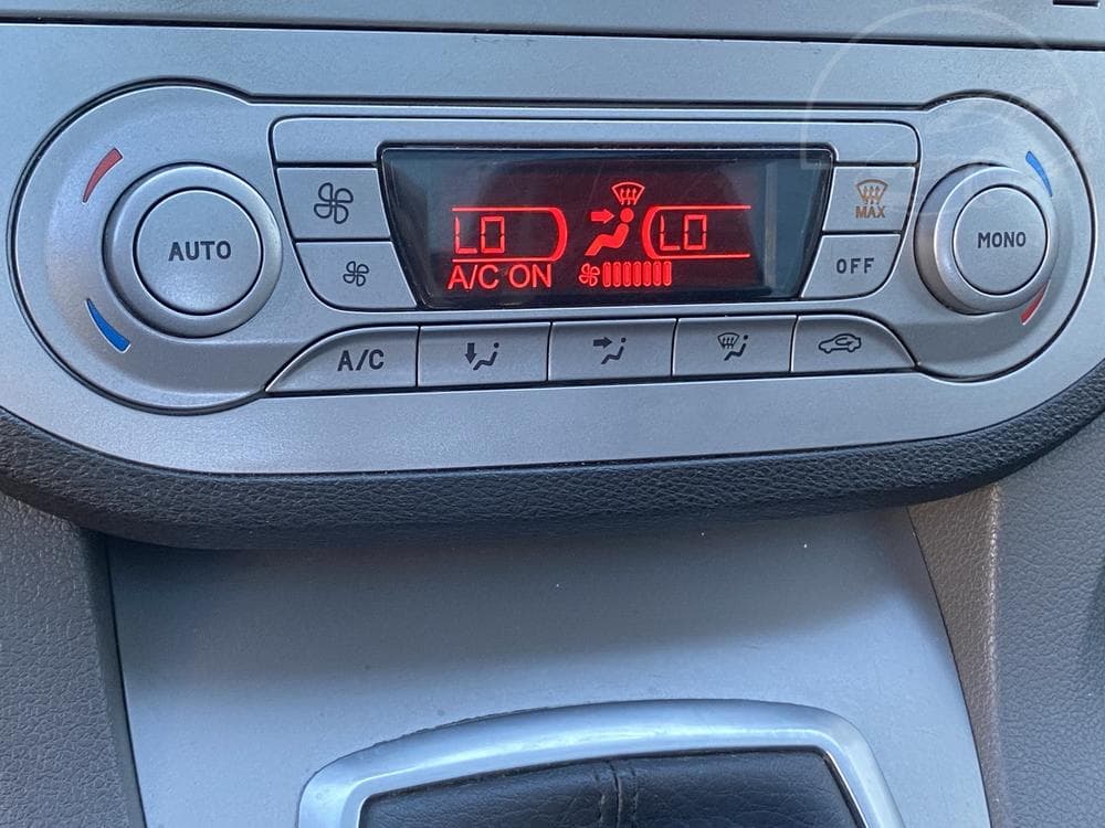 2009 Ford KUGA - 14
