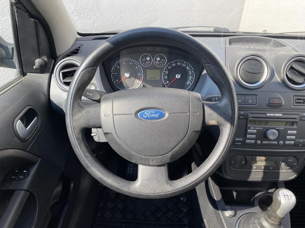 2007 Ford FIESTA - 11