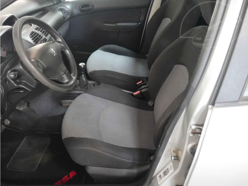 2004 Peugeot 206 - 9