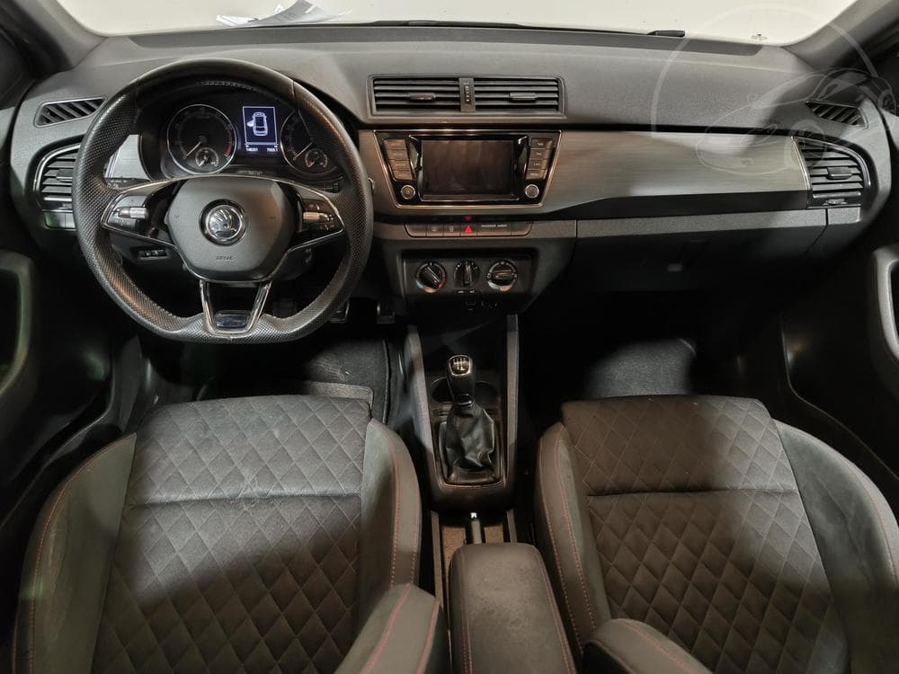 2021 Škoda FABIA - 36