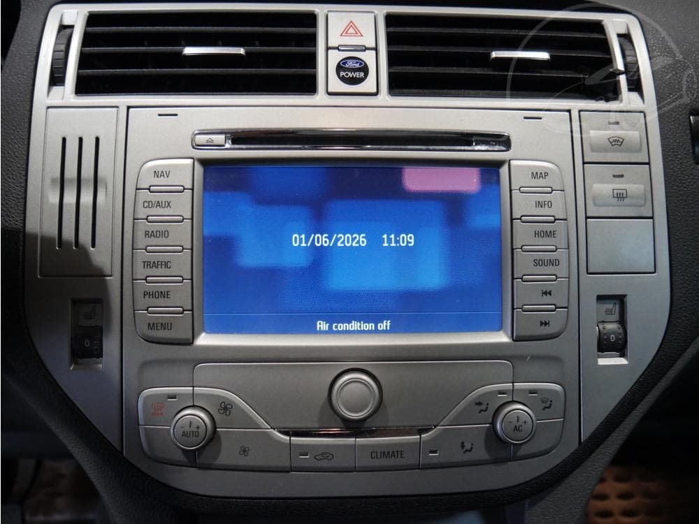 2010 Ford KUGA - 33