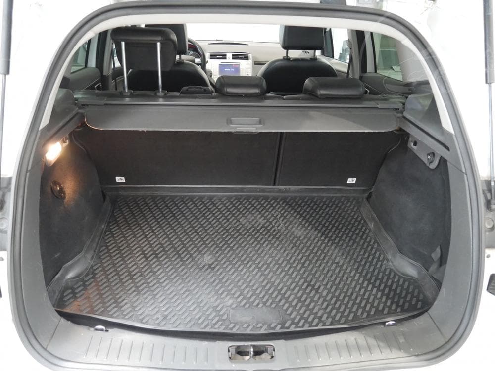 2010 Ford KUGA - 13