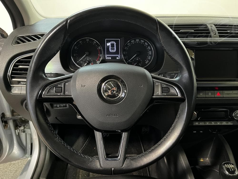 2017 Škoda FABIA - 29