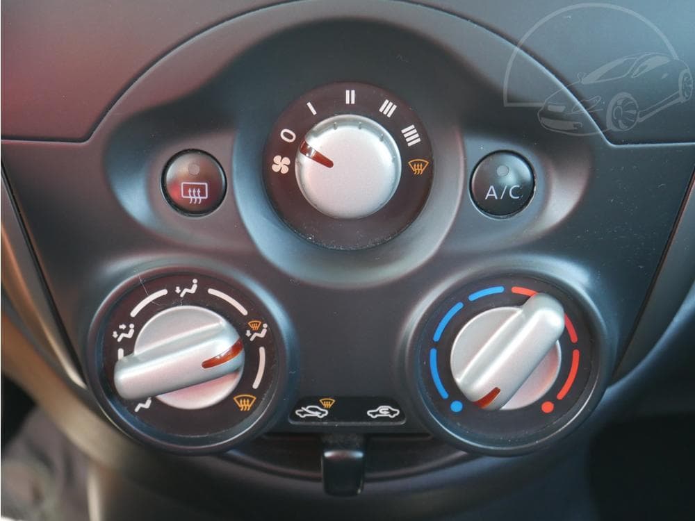 2016 Nissan MICRA - 29