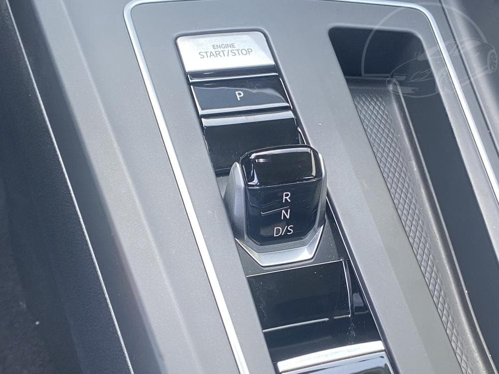 2021 Volkswagen GOLF - 16