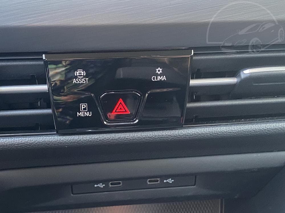 2021 Volkswagen GOLF - 17