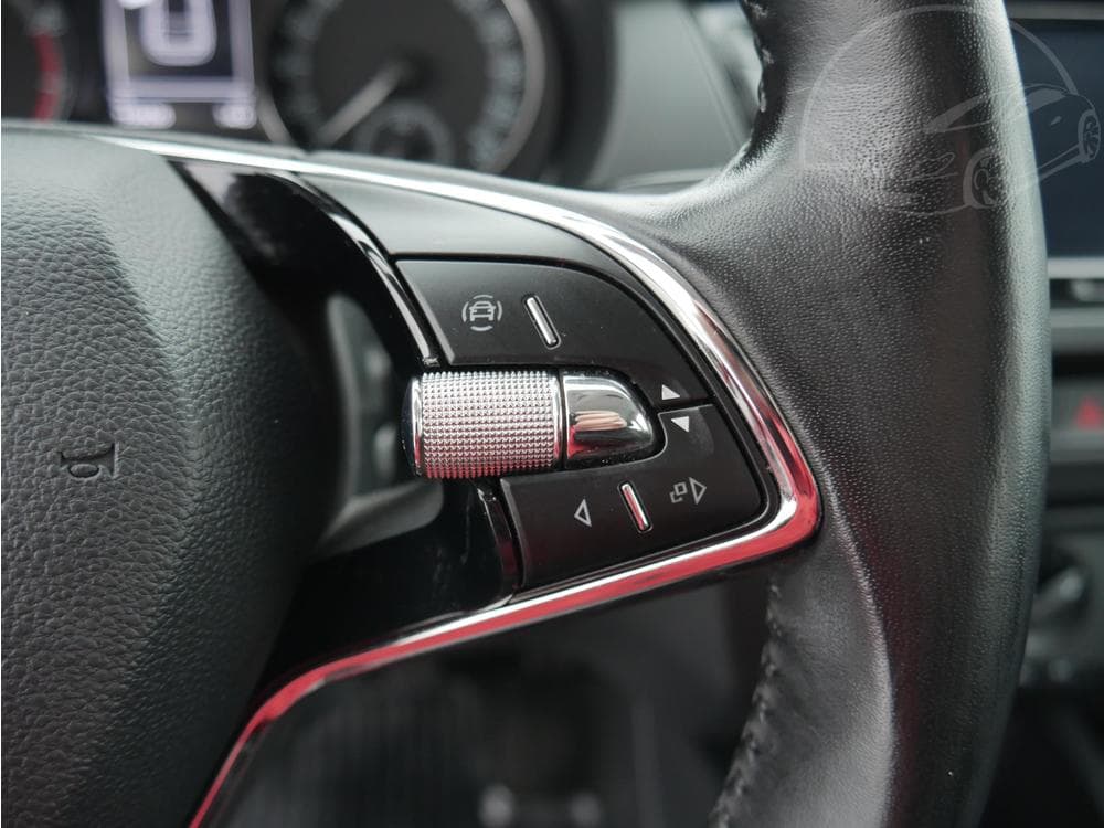 2021 Škoda FABIA - 39