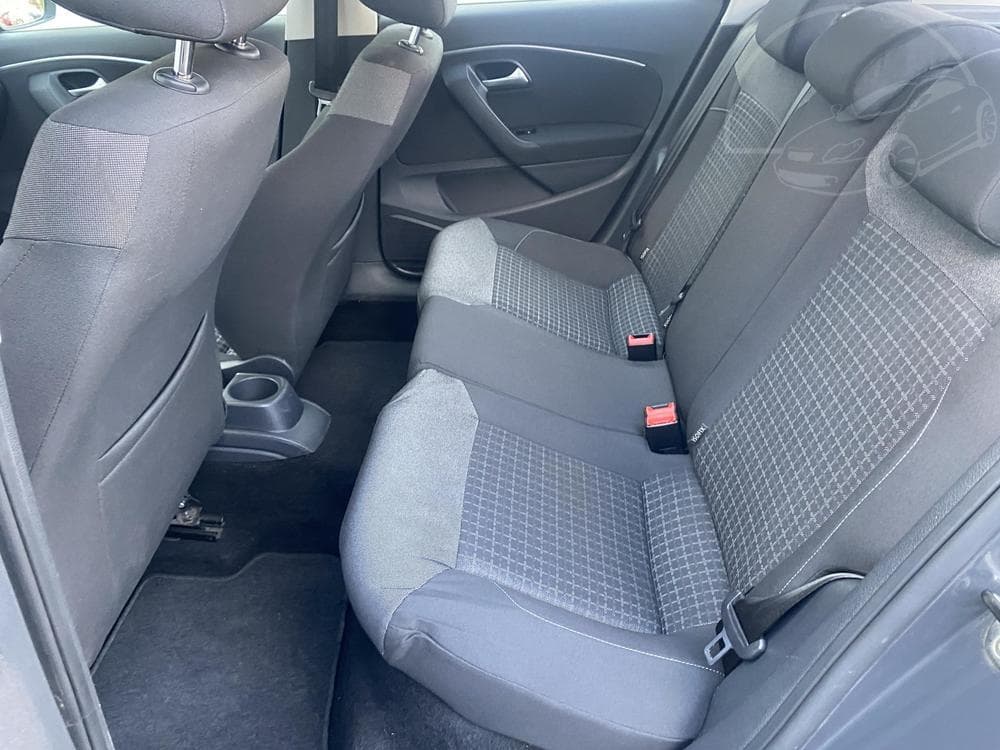 2014 Volkswagen POLO - 11