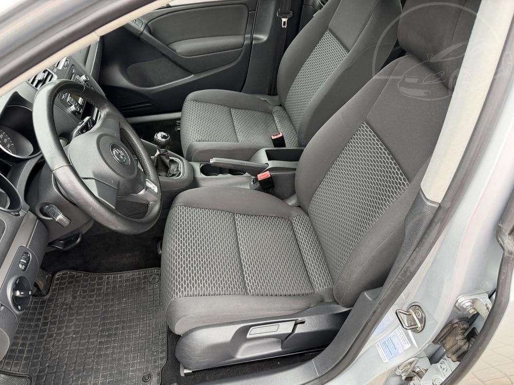 2009 Volkswagen GOLF - 9