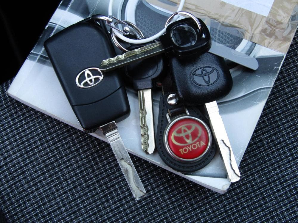 2020 Toyota YARIS - 55