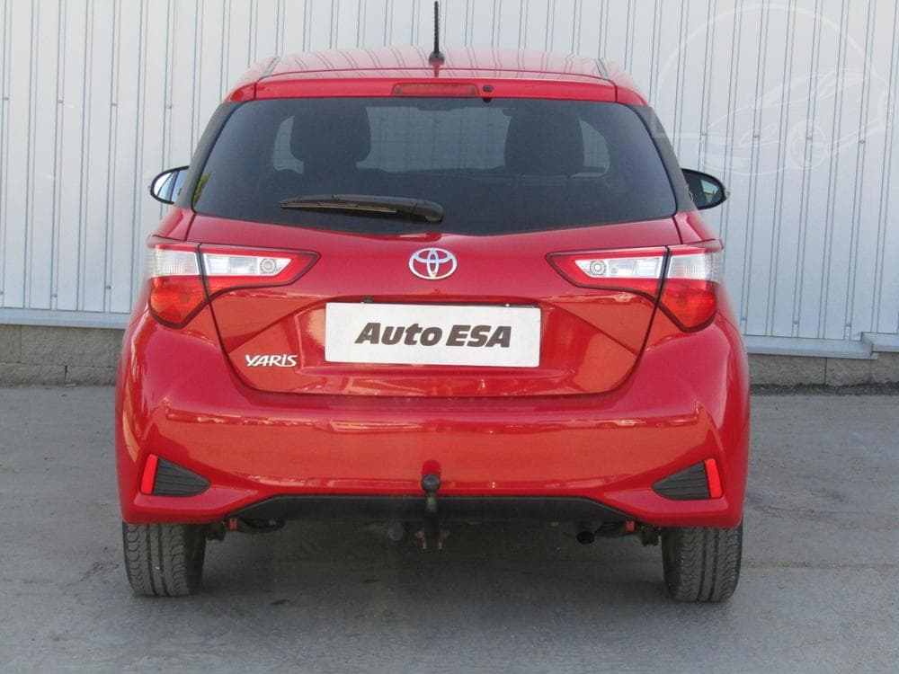 2020 Toyota YARIS - 13