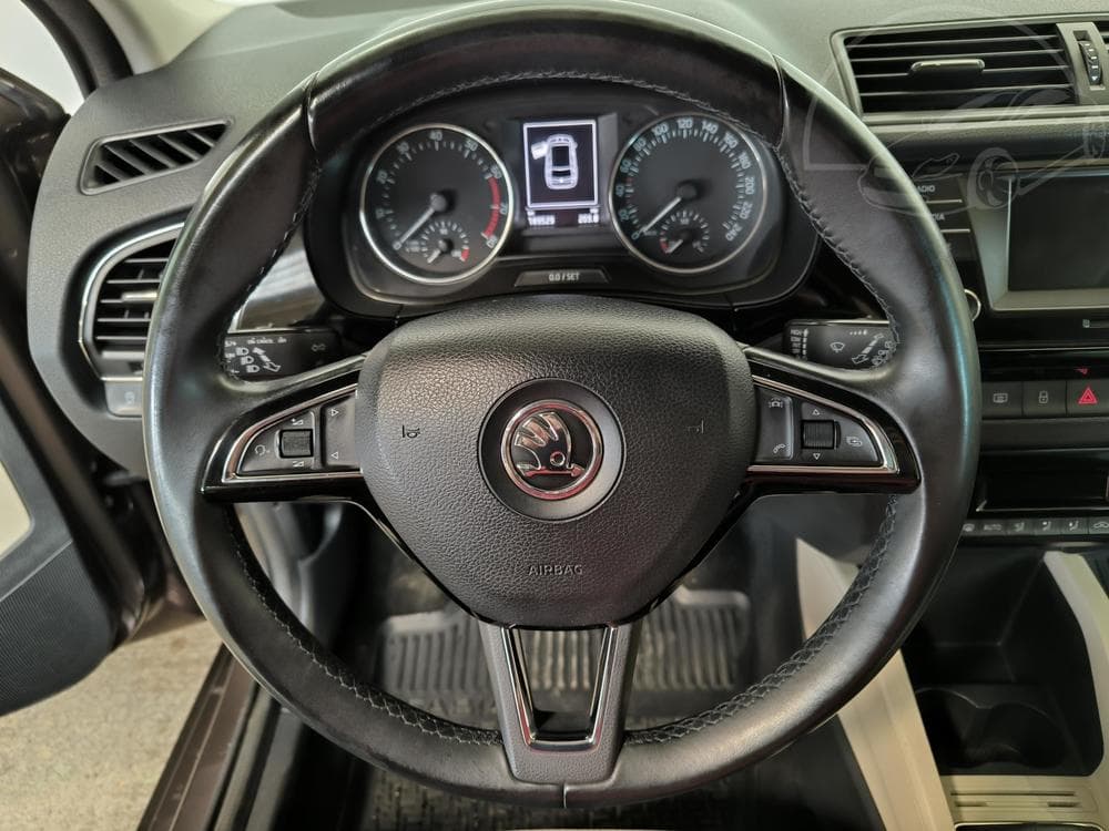 2015 Škoda FABIA - 25