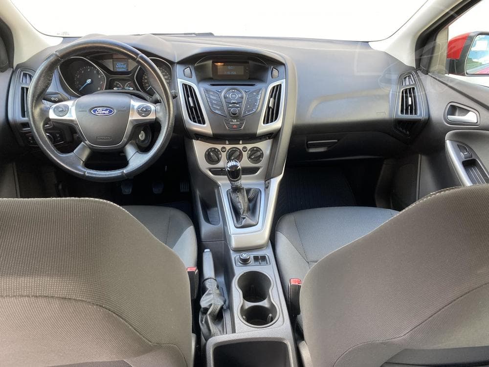 2012 Ford FOCUS - 15