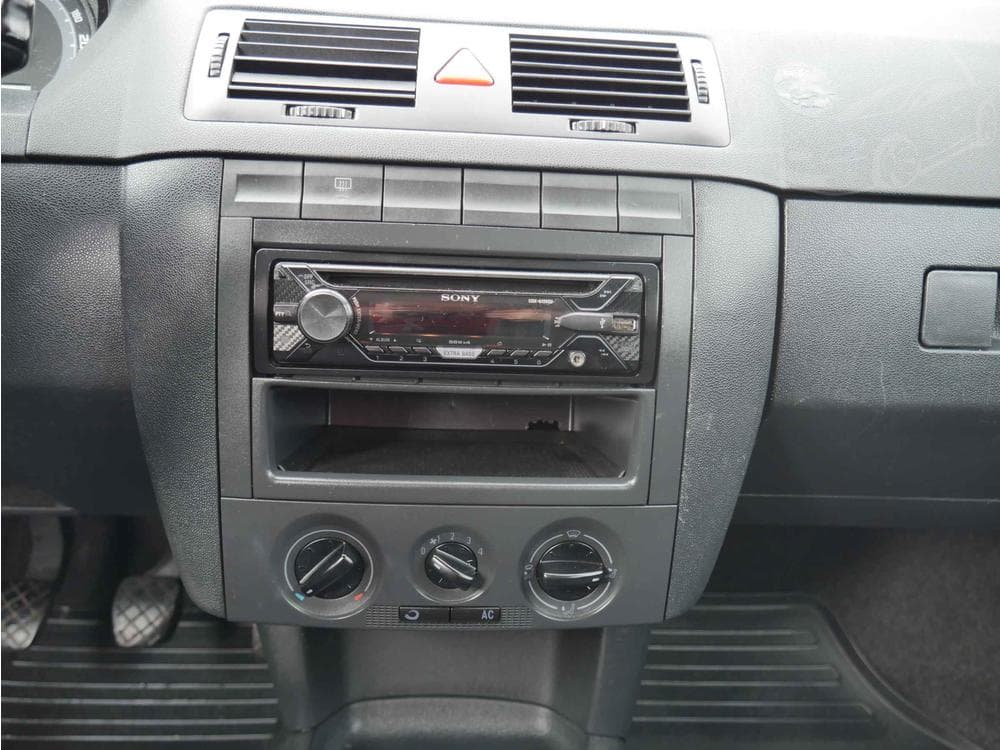 2004 Škoda FABIA - 17