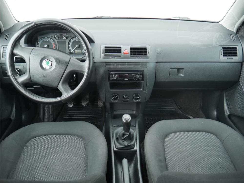 2004 Škoda FABIA - 8