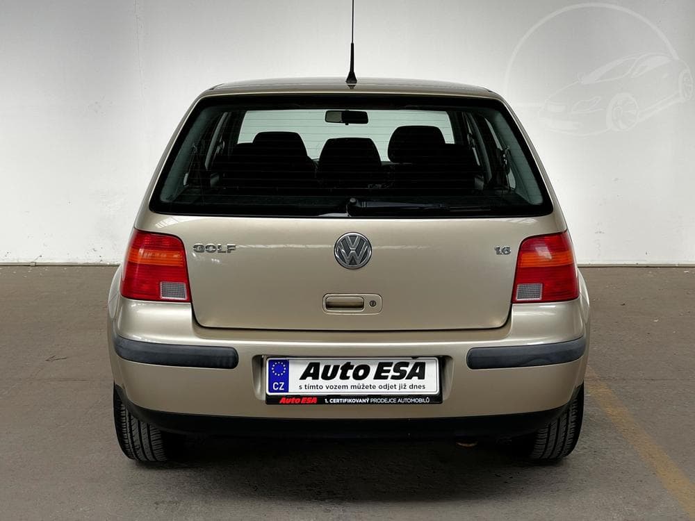 2002 Volkswagen GOLF - 5