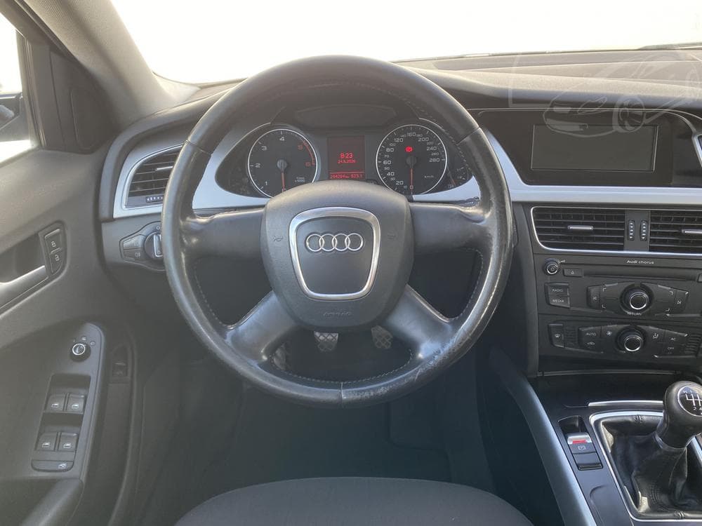 2011 Audi A4 - 11