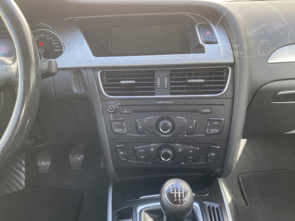 2011 Audi A4 - 12