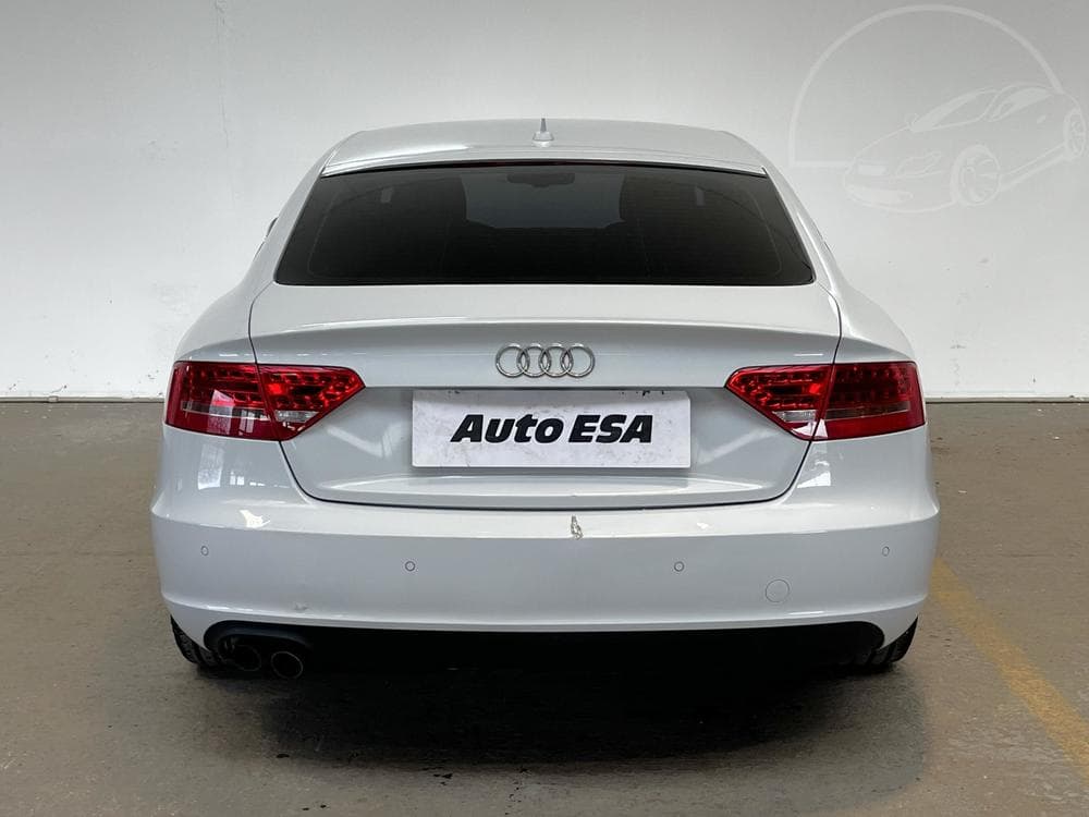 2011 Audi A5 - 13