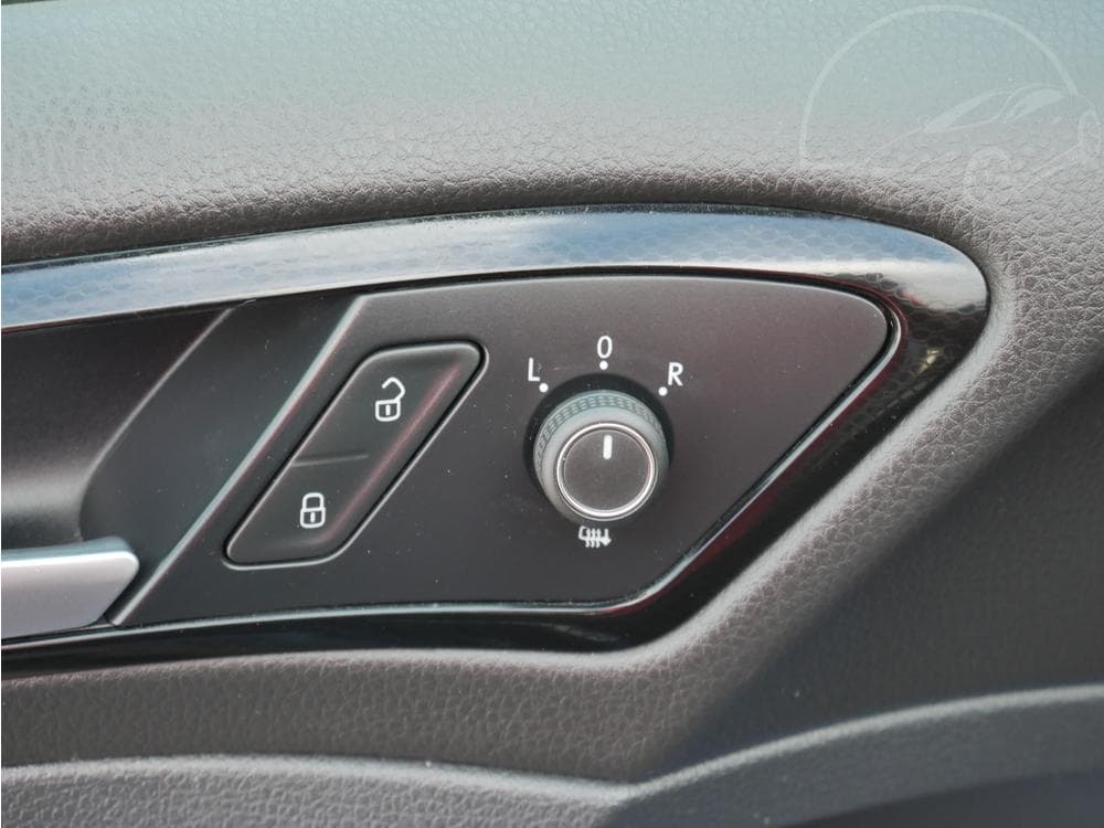 2015 Volkswagen GOLF - 58