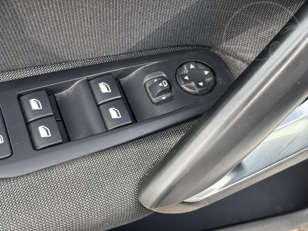 2018 Peugeot 308 - 12