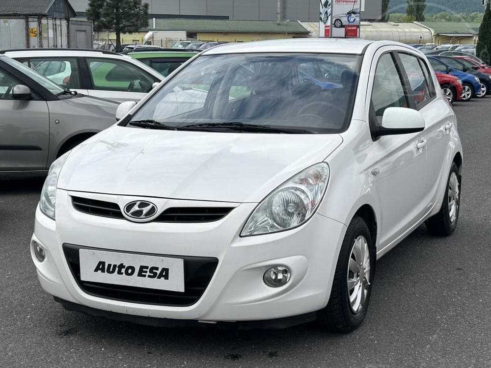 2012 Hyundai i20 - 3