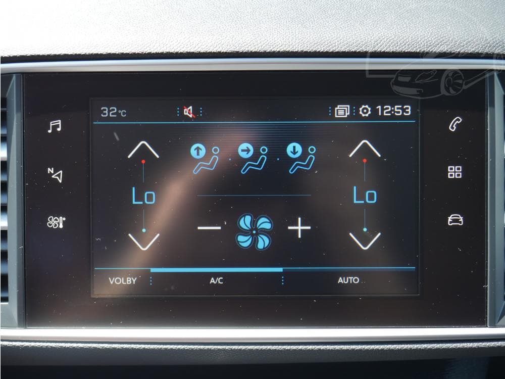 2018 Peugeot 308 - 17