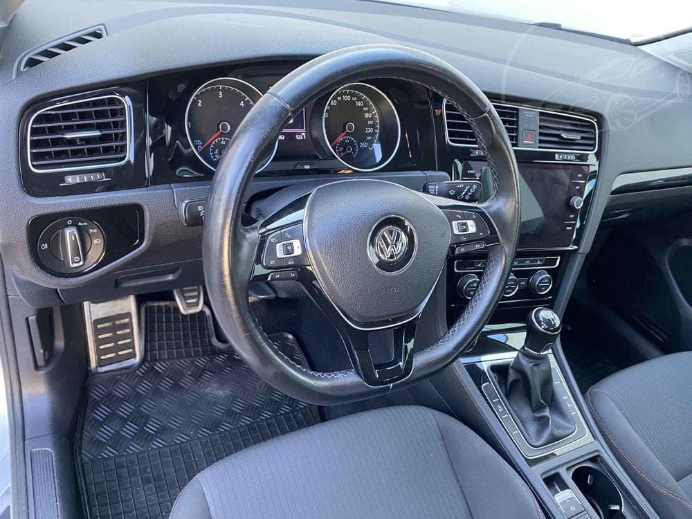 2019 Volkswagen GOLF - 12