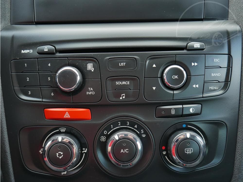 2011 Citroen C4 - 14