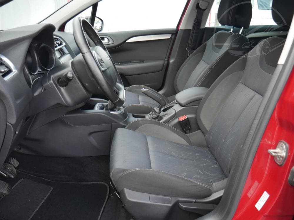 2011 Citroen C4 - 9