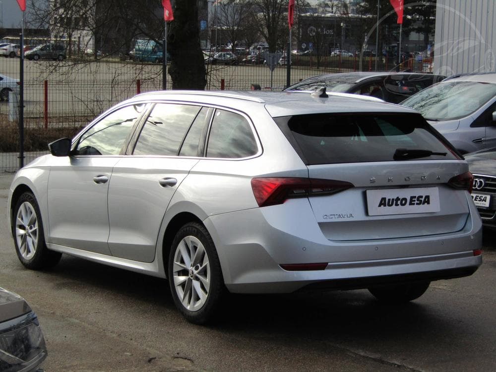 2021 Škoda OCTAVIA - 16